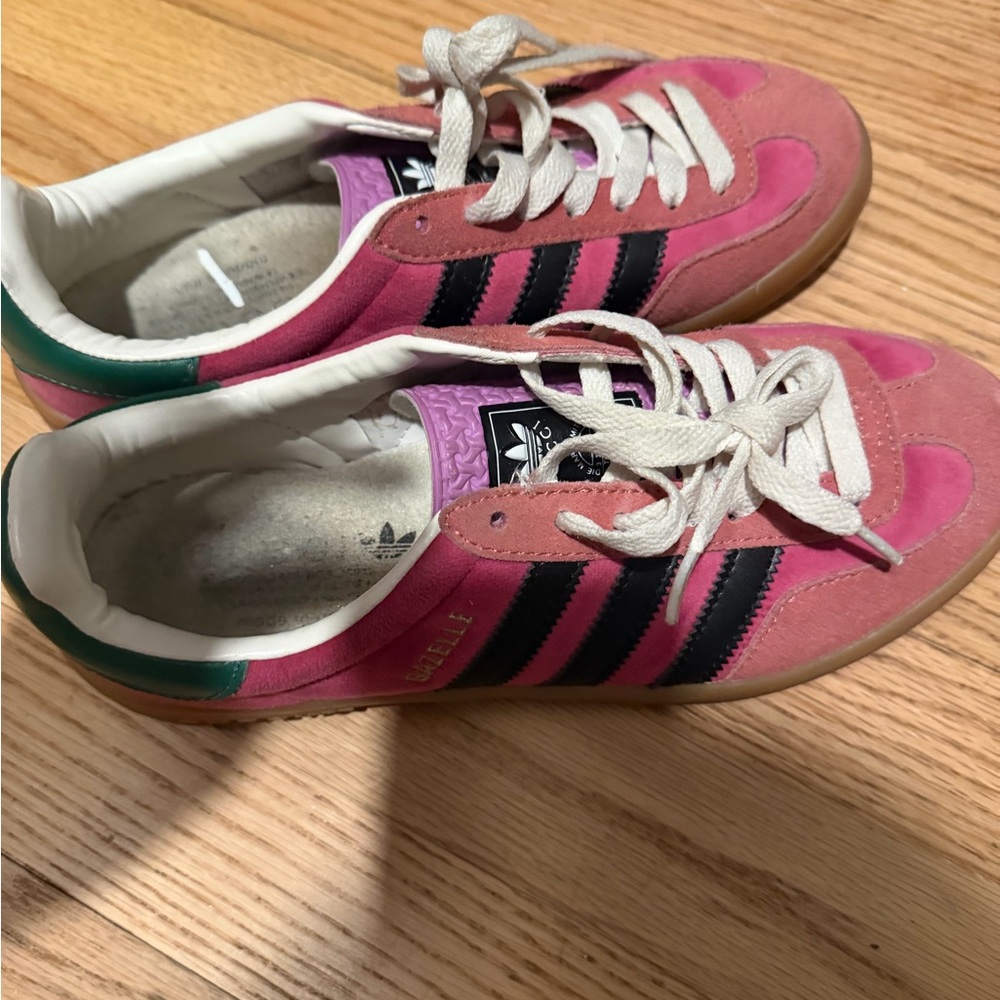 Adidas Pink and Black Trainers with White Laces FAUX GUCCI